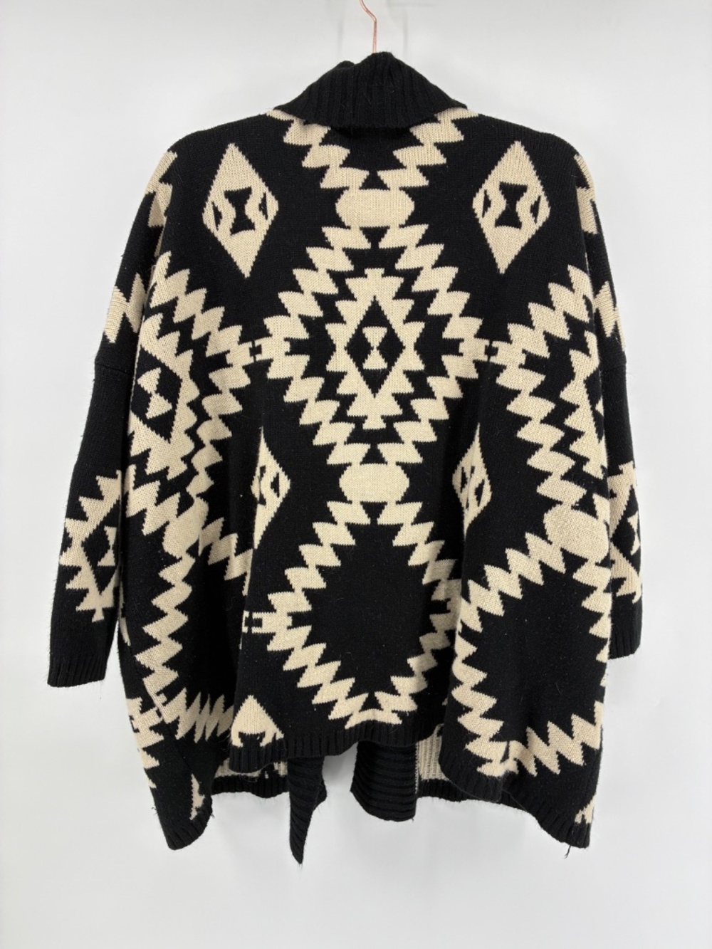 Black and Cream Aztec Open Front Cardigan - Picture 5 of 8